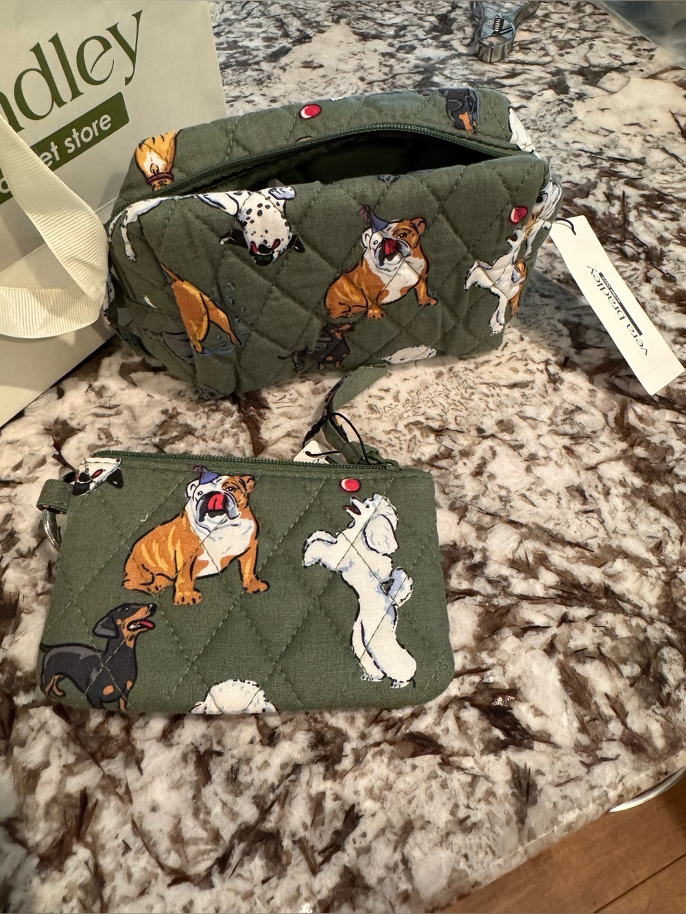 Vera Bradley “Dog Park” Print Pouch & Card Holder - Picture 4 of 5